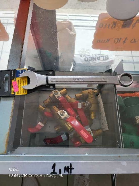 Llave Combinada 17mm 21911