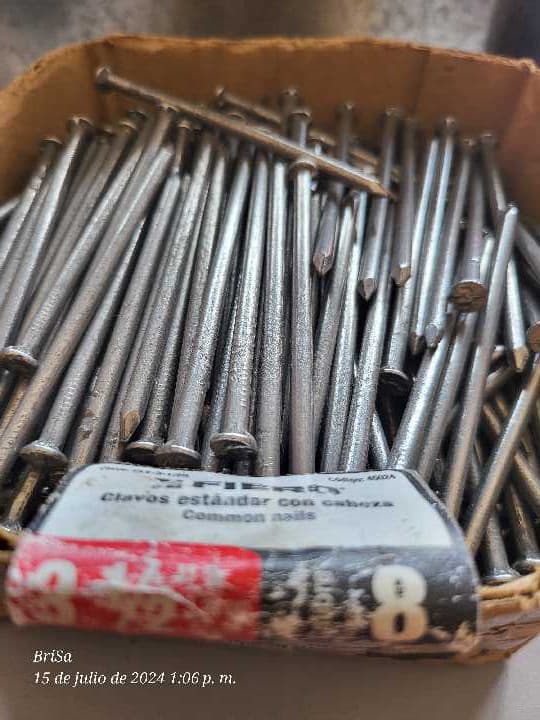 Clavos 3 1/2" con Cabeza 45024 69kg