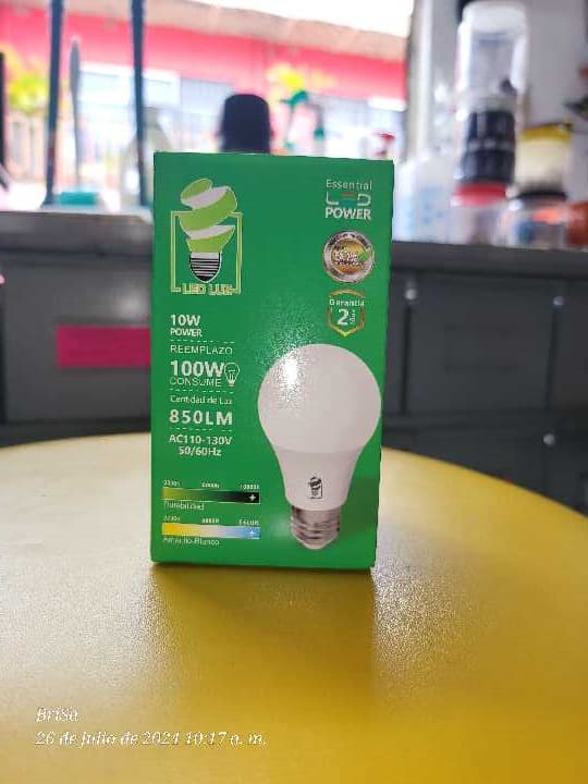 Foco LED 10w / 100w