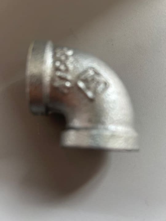 Codo Galvanizado 90° 3/4” 47558